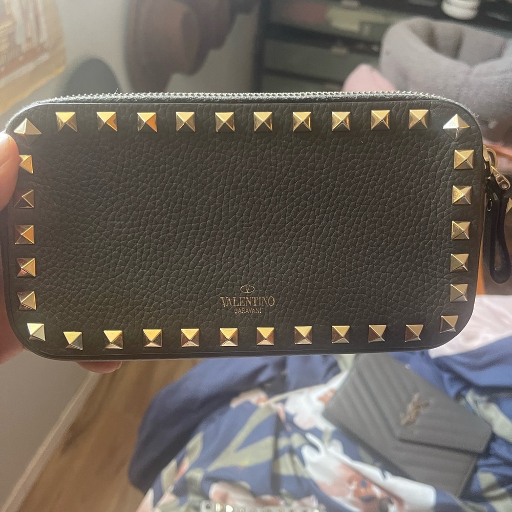 Valentino Garavani Rockstud Black Pebbled Leather Clutch with Gold Studs